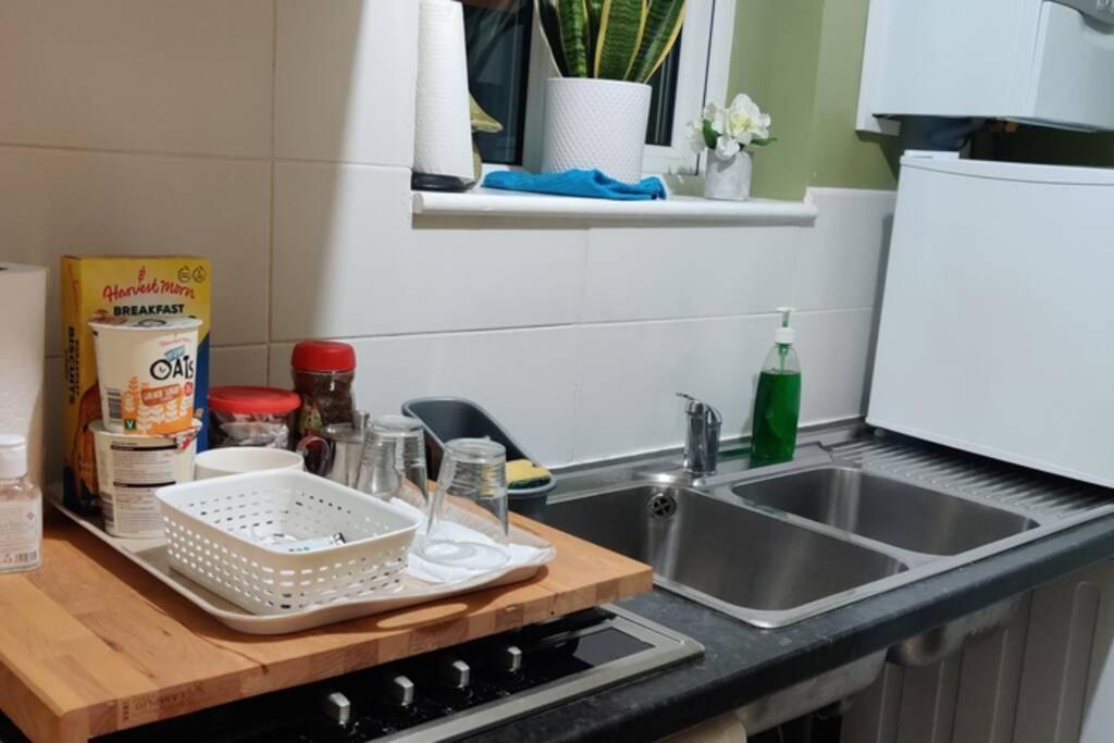 Private Comfortable Guest Suite - Νότιγχαμ Εξωτερικό φωτογραφία